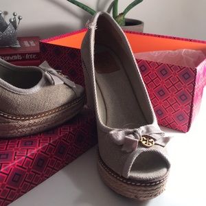 *SALE* Tory Burch NWT Jackie Espadrille Wedges